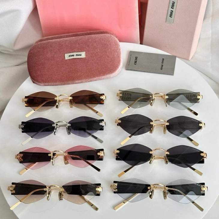 Picture of Miu Miu Sunglasses _SKUfw79339158fw